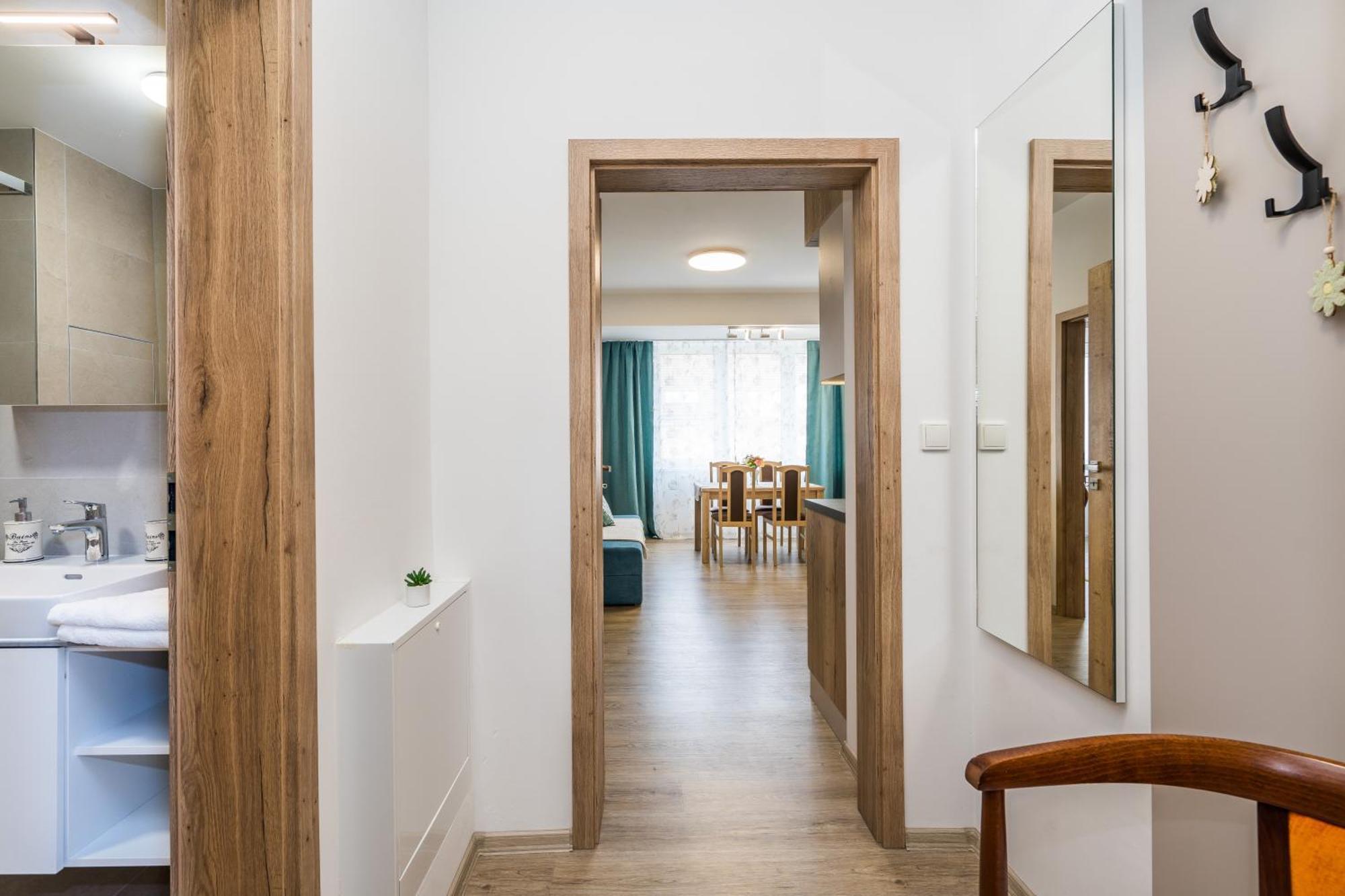 Perla Hradce 302 Appartement Hradec Králové Buitenkant foto