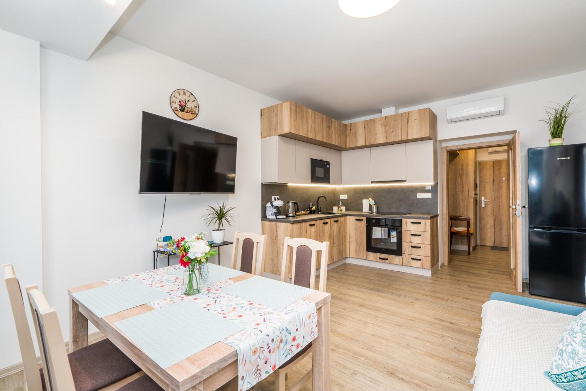 Perla Hradce 302 Appartement Hradec Králové Buitenkant foto